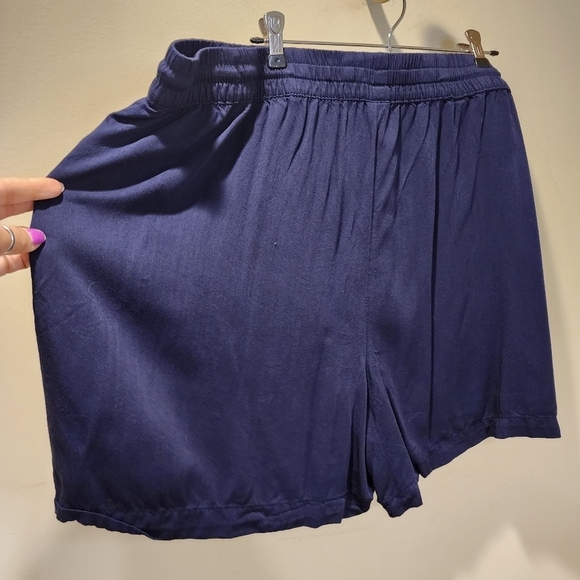 TOMMY HILFIGER NAVY BLUE SHORT SIZE 2XL - Picture 5 of 8